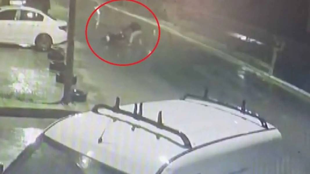 Adana’da Genç Tamircinin Aldığı Motor Ertesi Gün Çalındı! Kameraya Yansıdı 1